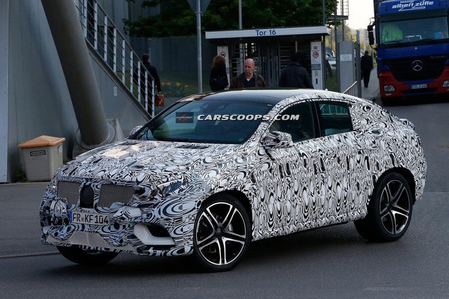 Lộ diện nội thất của Mercedes-Benz MLC Coupe SUV mới 4
